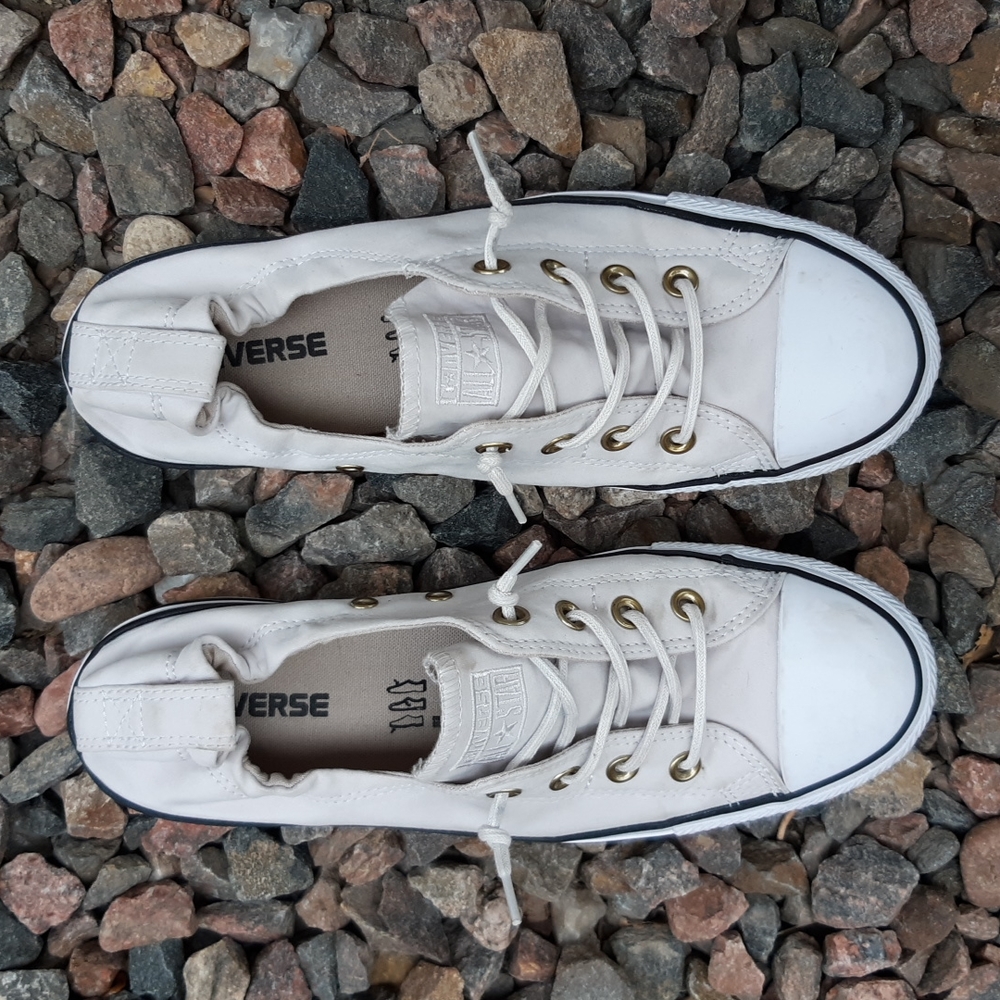 Converse shoreline low top casual sneakers womens 10
